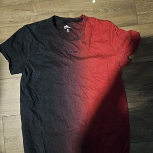 Hollister Black and Red Ombre T-Shirt